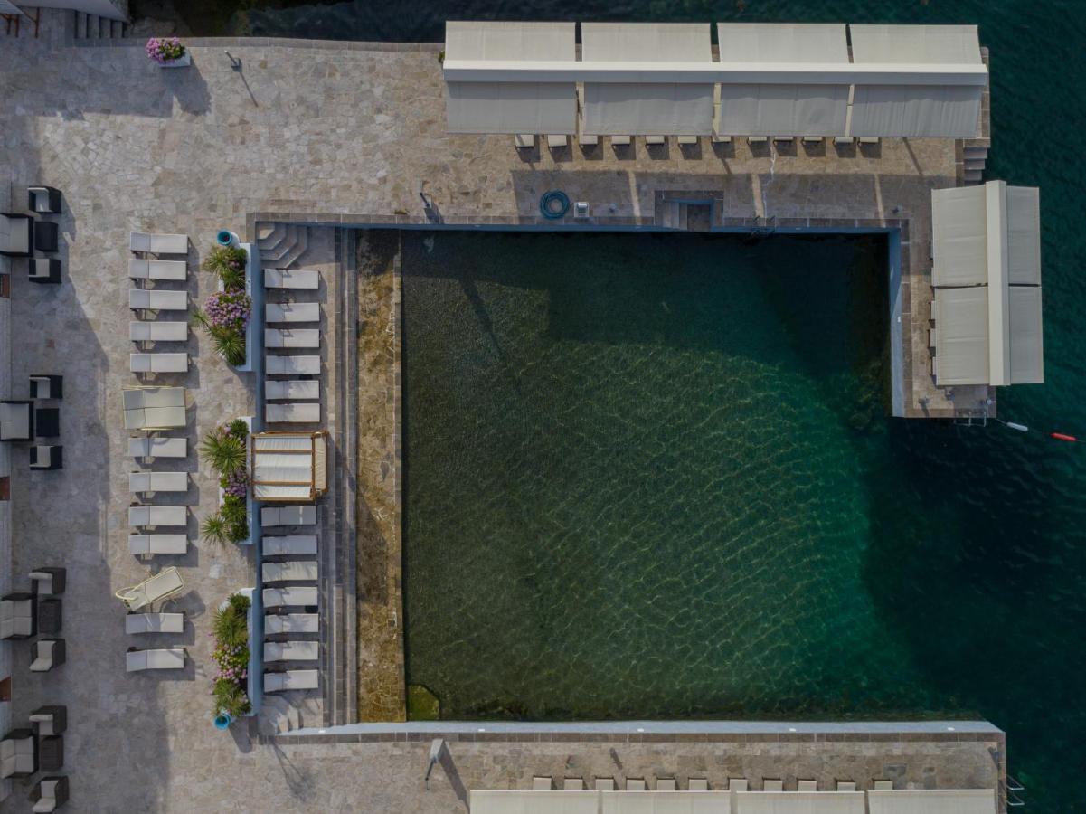 Apartments Adeona Tivat Ngoại thất bức ảnh